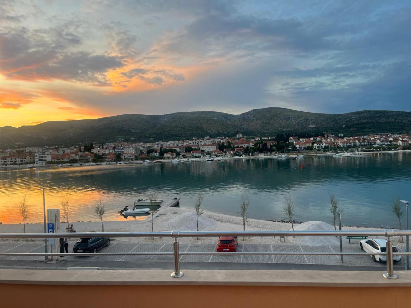 Apartments Kapetanovi Dvori Trogir Exteriér fotografie